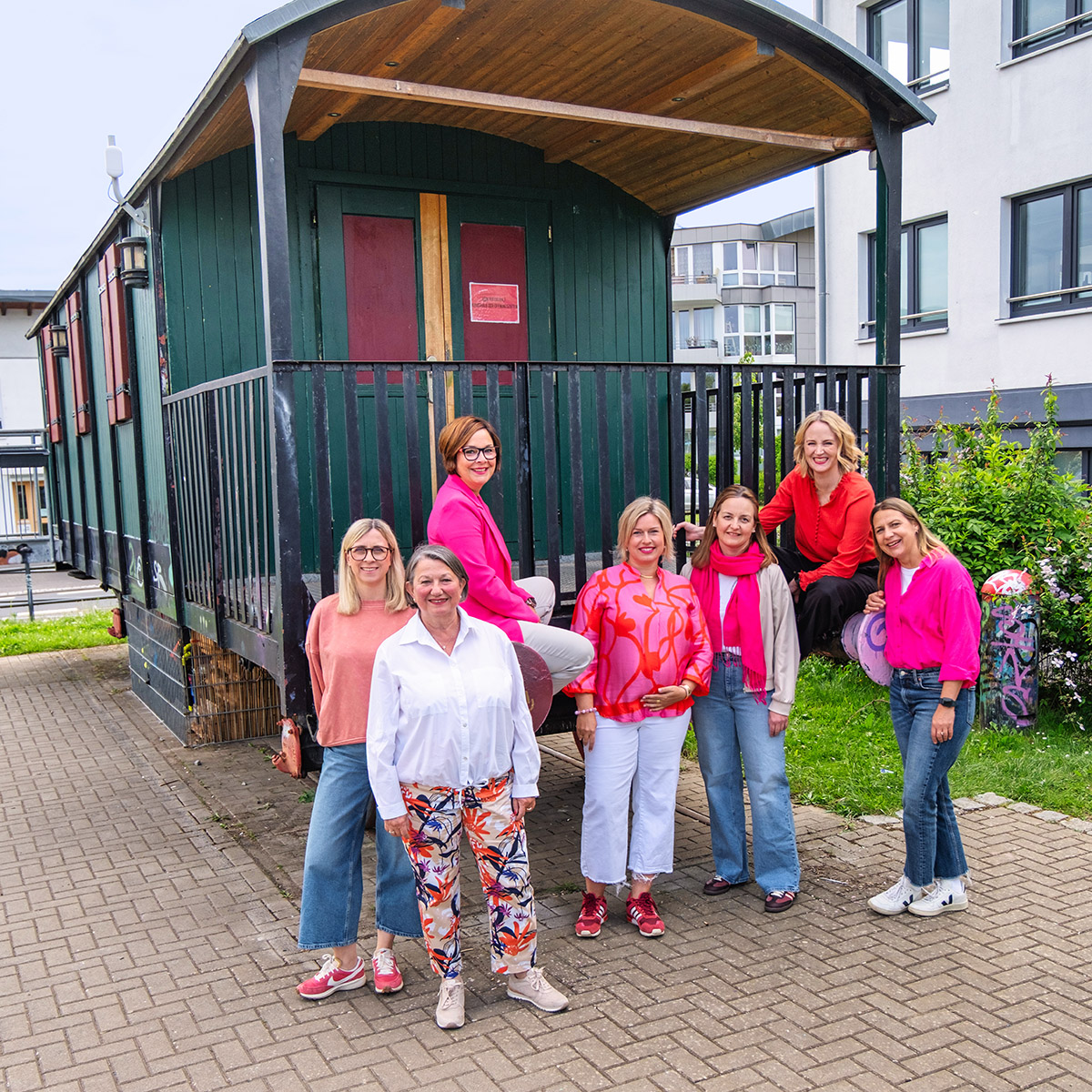 fv_gruppe_163_1200x1200_COLOR Der Förderverein der KiJu Hennef